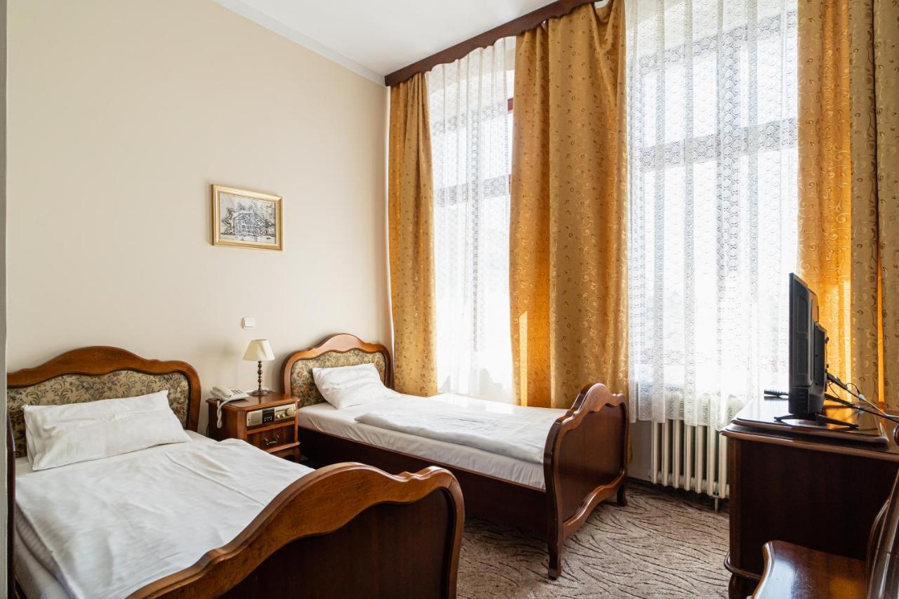 Hotel Polonia Torun Luaran gambar